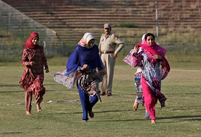Despite anti-India protests, Kashmiris seek police jobs | iNFOnews.ca