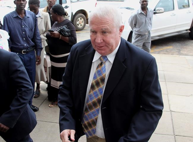 The Latest: Ranchers among 1st to get to helicopter crash | iNFOnews.ca