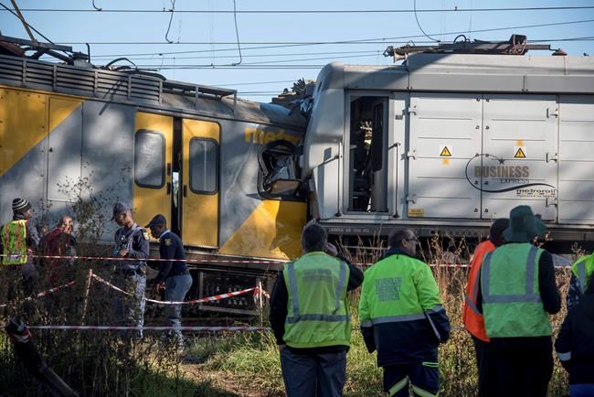 1 killed, 50 injured in South African train collision | iNFOnews.ca CP316625993
