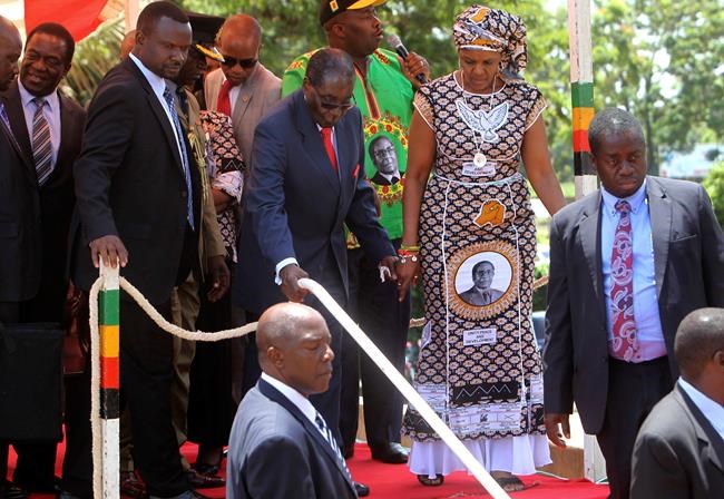 At 93 years old, Zimbabwe's Mugabe remains a jet-setter | iNFOnews.ca At 93 years old, Zimbabwe's Mugabe remains a jet-setter | iNFOnews.ca