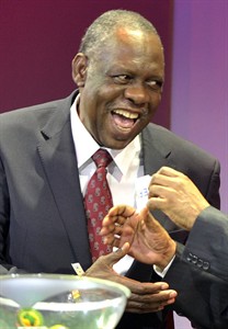 Morocco thrown out of 2015 African Cup over refusal to commit to dates, new host to be chosen | iNFOnews.ca