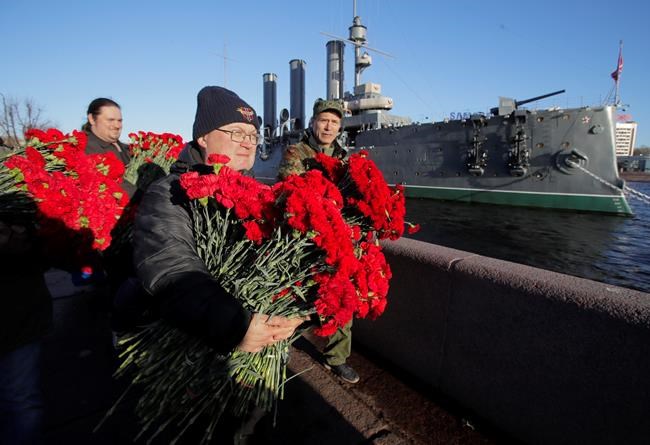 Communist supporters mark Bolshevik Revolution centennial | iNFOnews.ca