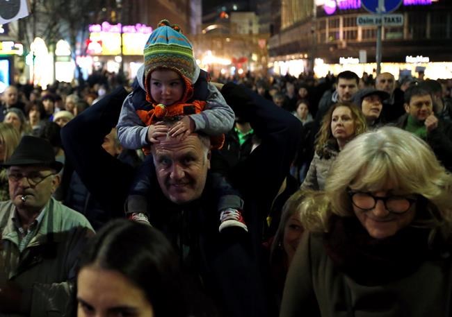 Actor brothers take centre stage in Serbia's street protests | iNFOnews.ca