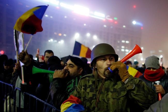 Romania PM: I may fire justice minister over graft decree | iNFOnews.ca