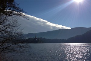 Lake Bled: Jewel of still undiscovered Slovenia, beautiful in winter or summer | iNFOnews.ca CP31840449