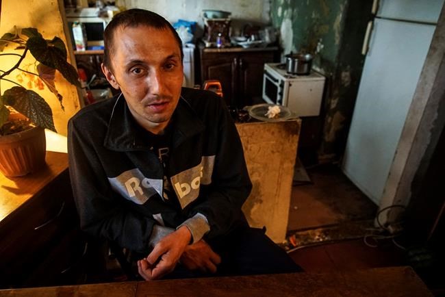 Ukrainian war prisoners languish in limbo on both sides | iNFOnews.ca