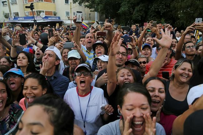 Venezuelan government targets Guaido as some power returns | iNFOnews.ca Venezuelan government targets Guaido as some power returns | iNFOnews.ca