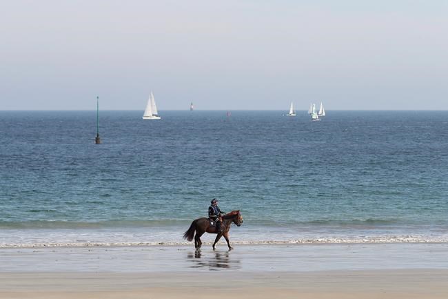 The Latest: G-7 ministers make mildly worded commitments | iNFOnews.ca CP1091779754