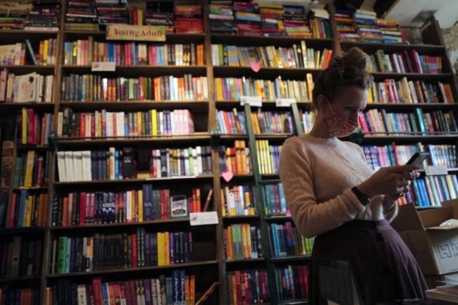 Virus-hit Paris bookshop Shakespeare & Co appeals for help | iNFOnews.ca Virus-hit Paris bookshop Shakespeare & Co appeals for help | iNFOnews.ca