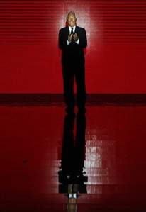 Pink, Kate Hudson, Jared Leto make Armani couture a celebrity circus, as Chanel targets Asia | iNFOnews.ca