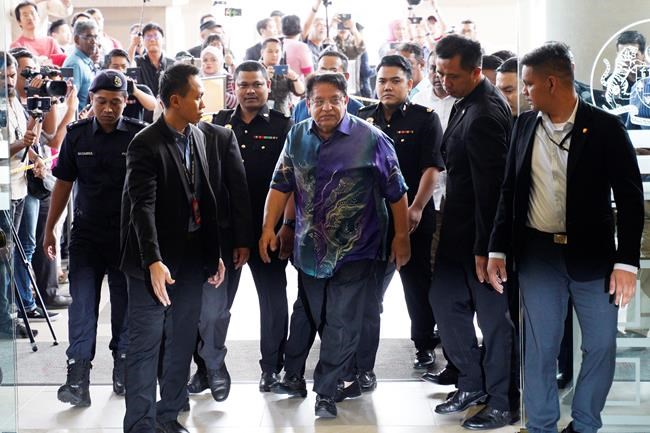 Wife of Malaysian ex-leader hit with 2 new graft charges | iNFOnews.ca