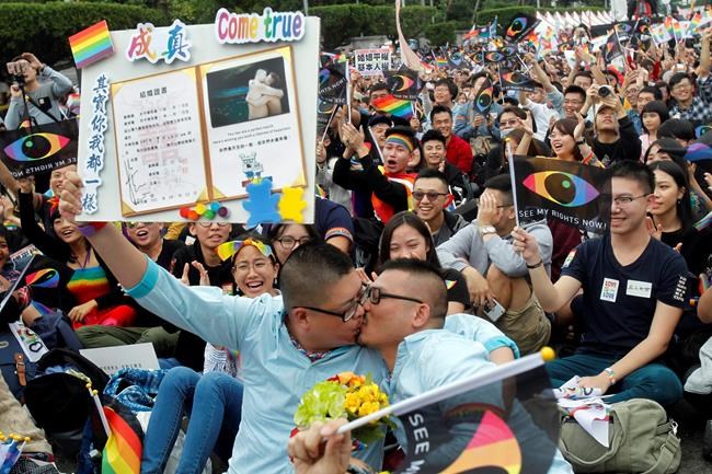 Taiwanese reject legalizing same-sex unions in referendum | iNFOnews.ca