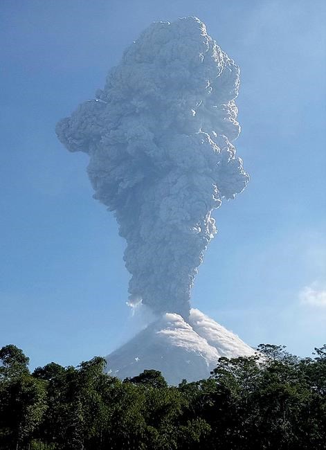 Indonesia's Merapi volcano ejects towering column of ash | iNFOnews.ca Indonesia's Merapi volcano ejects towering column of ash | iNFOnews.ca