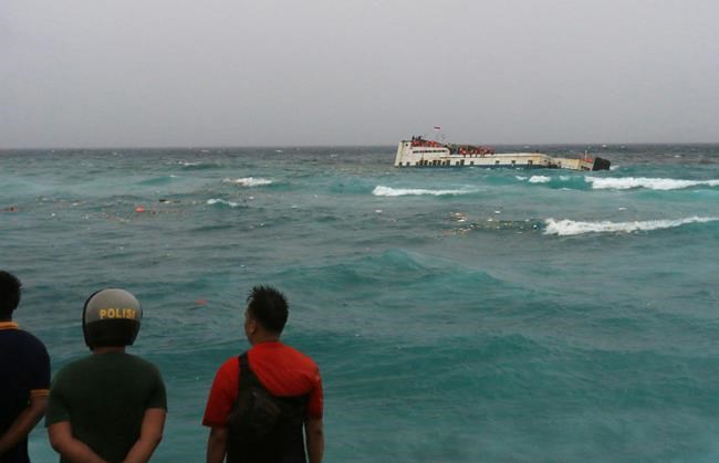 Passengers rescued from stricken Indonesia ferry; 31 dead | iNFOnews.ca