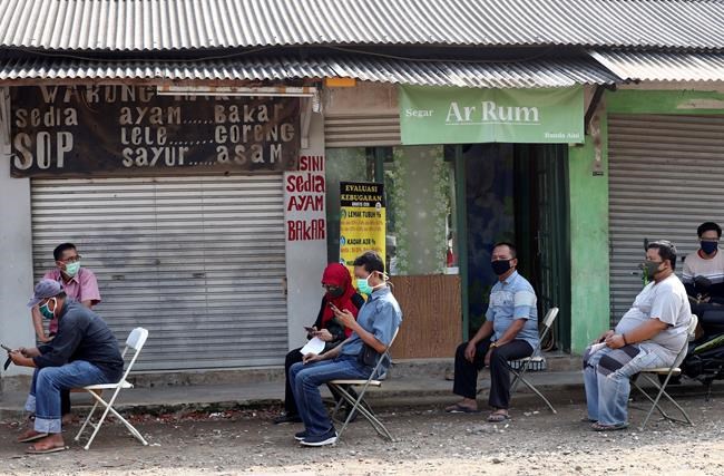 Indonesia surpasses 50,000 virus cases as business resumes | iNFOnews.ca Indonesia surpasses 50,000 virus cases as business resumes | iNFOnews.ca