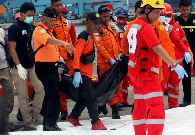 The Latest: Boeing experts to arrive in Indonesia for probe | iNFOnews.ca