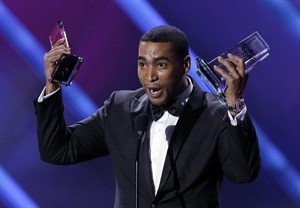 Puerto Rico reggaeton star Don Omar arrested on suspicion of domestic violence | iNFOnews.ca CP29926159