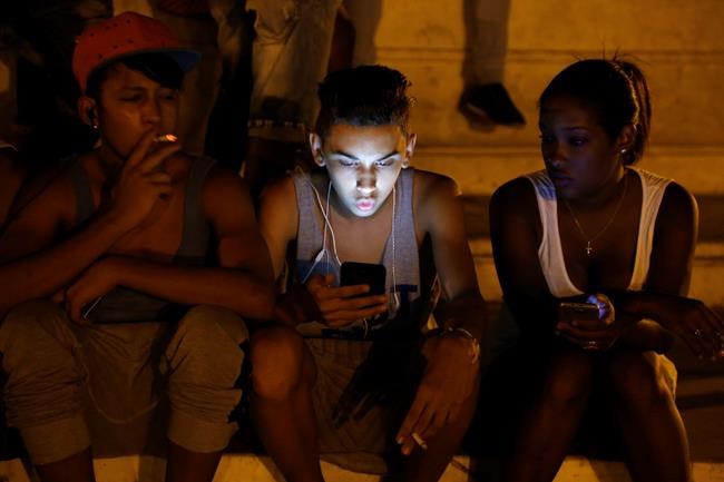 Internet access via mobile phones starts for all Cubans | iNFOnews.ca Internet access via mobile phones starts for all Cubans | iNFOnews.ca