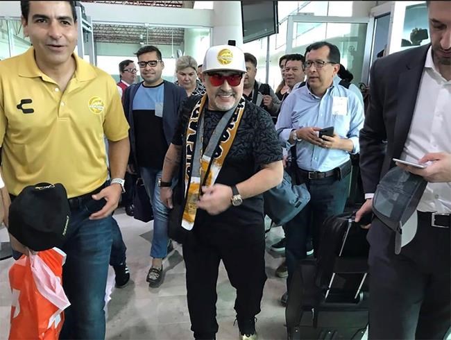 Soccer legend Maradona lands in Sinaloa | iNFOnews.ca