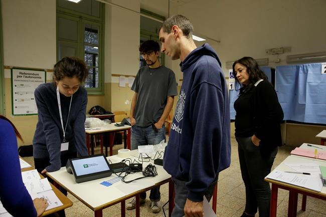 Italy's 2 richest regions claim victory in autonomy votes | iNFOnews.ca Italy's 2 richest regions claim victory in autonomy votes | iNFOnews.ca