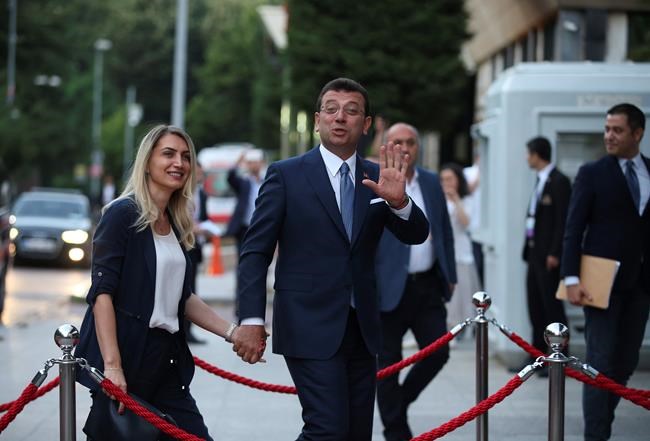 Istanbul mayoral candidates face off in rare debate | iNFOnews.ca CP1107650089