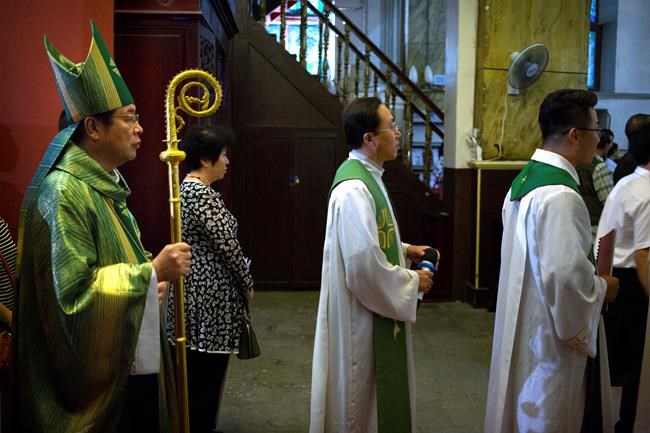 Pope urges Chinese Catholics to trust, reconcile after deal | iNFOnews.ca Pope urges Chinese Catholics to trust, reconcile after deal | iNFOnews.ca