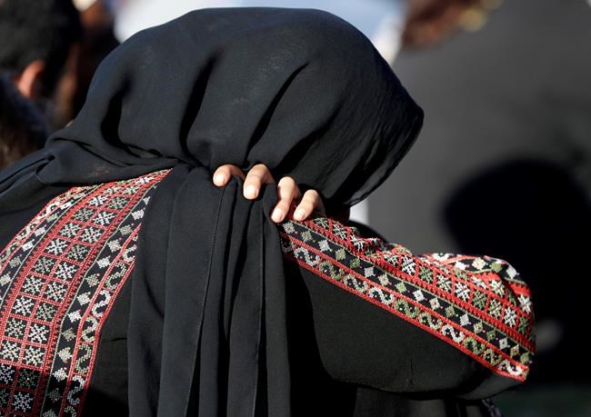 Thousands attend New Zealand vigil to honour 50 mosque dead | iNFOnews.ca
