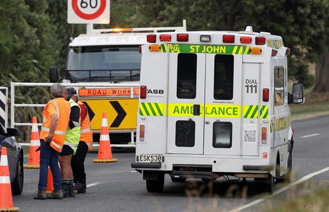 New Zealand recovers 6 bodies days after volcanic eruption | iNFOnews.ca New Zealand recovers 6 bodies days after volcanic eruption | iNFOnews.ca