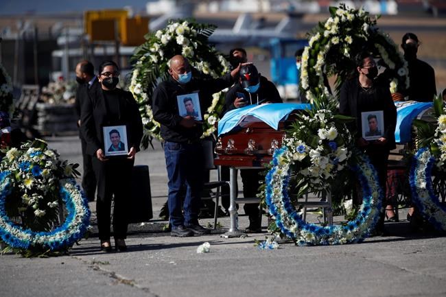 Remains of Guatemalan migrants killed in Mexico return home | iNFOnews.ca