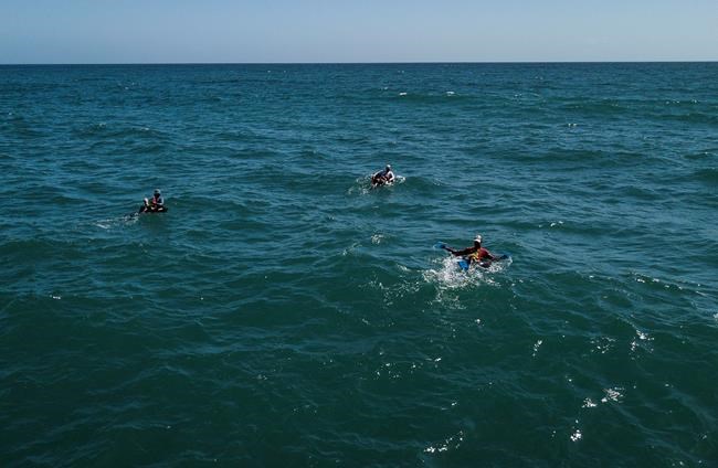Venezuelans brave open sea on tubes, fishing for survival | iNFOnews.ca Venezuelans brave open sea on tubes, fishing for survival | iNFOnews.ca