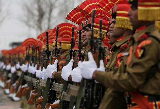 15-year-old boy, 2 rebels killed during fighting in Kashmir | iNFOnews.ca