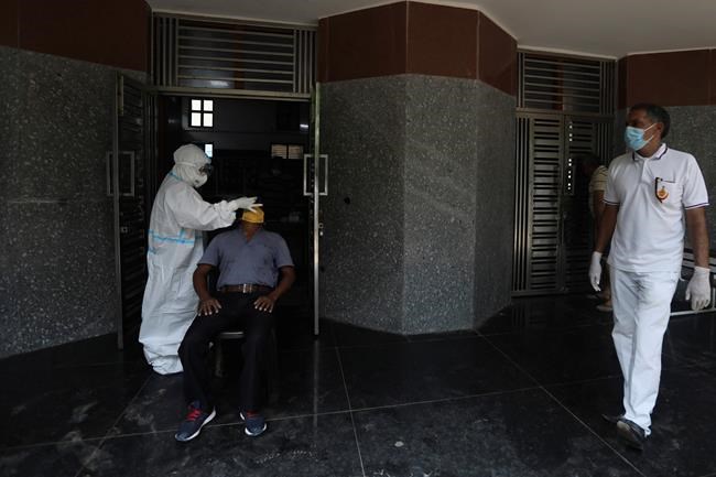 India now 2nd behind US in virus cases amid economic pain | iNFOnews.ca CP1990942286