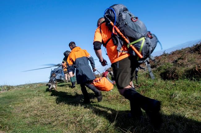 Missing hikers found after 18 days in New Zealand wilderness | iNFOnews.ca