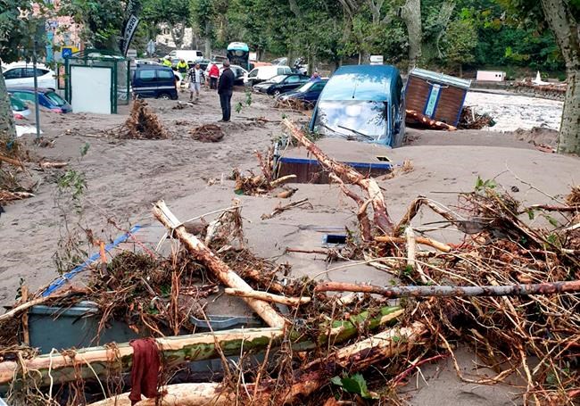 Floods in France, Italy swept bodies out of cemeteries | iNFOnews.ca Floods in France, Italy swept bodies out of cemeteries | iNFOnews.ca