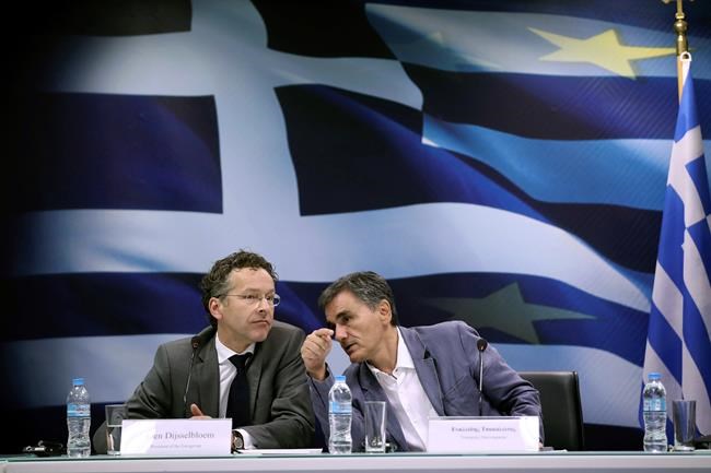 Top eurozone official: Greece needs 'clean' bailout exit | iNFOnews.ca