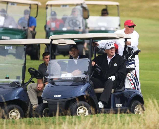Paraglider charged in Trump resort flight; Finns demonstrate | iNFOnews.ca CP634172819