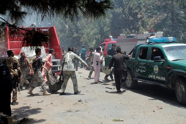 Suicide car bomb outside Afghan bank kills at least 29 | iNFOnews.ca