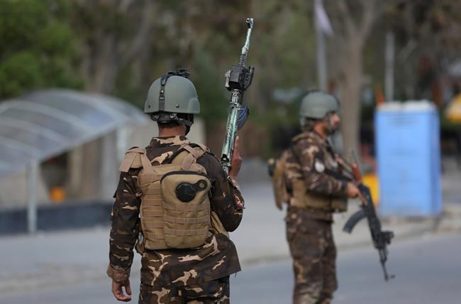 Afghan official says Taliban ambush police convoy, kill 9 | iNFOnews.ca