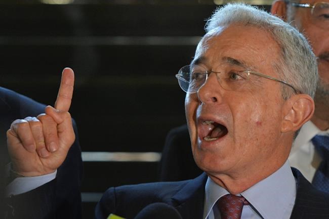 Ex-Colombia president withdraws Senate resignation letter | iNFOnews.ca CP1987867168