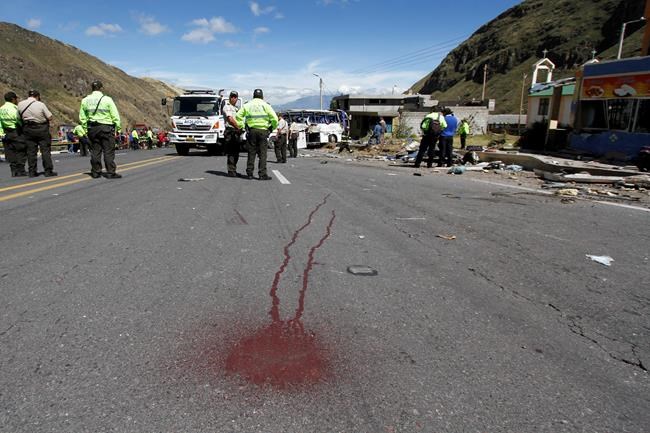 Bus crash in Ecuador kills 24 people, injures 22 | iNFOnews.ca Bus crash in Ecuador kills 24 people, injures 22 | iNFOnews.ca