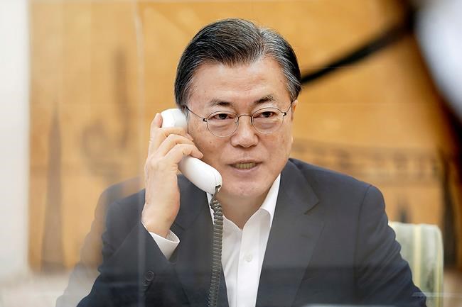 Moon, Biden agree to work on joint North Korea strategy | iNFOnews.ca