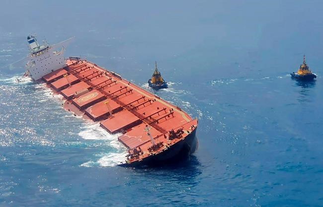 Grounded cargo ship causes oil off Brazilian coast | iNFOnews.ca Grounded cargo ship causes oil off Brazilian coast | iNFOnews.ca