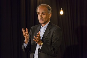 Globetrotting travel writer Pico Iyer's new book 'Art of Stillness' makes case for staying put | iNFOnews.ca CP30546012