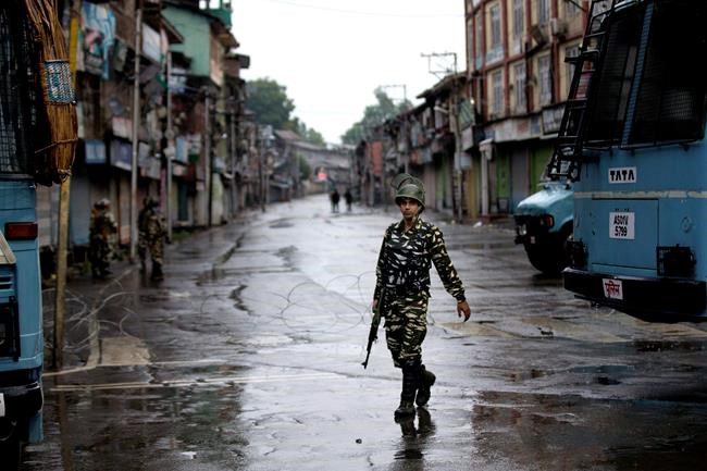 Kashmiris allege night terror by Indian troops in crackdown | iNFOnews.ca