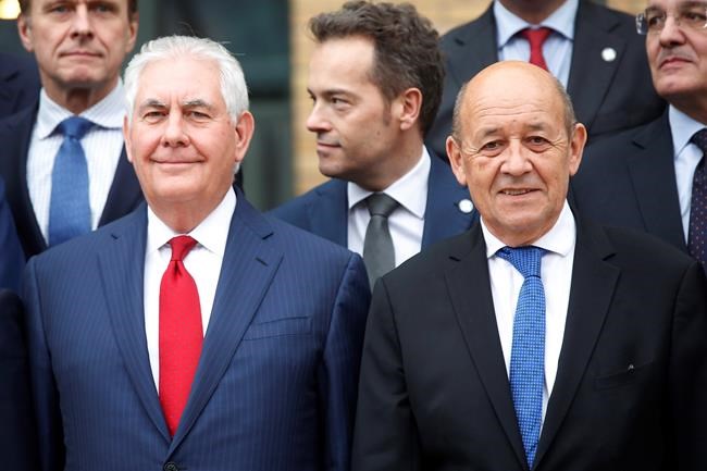 US, Russian envoys talk Syria after chemical weapons charges | iNFOnews.ca