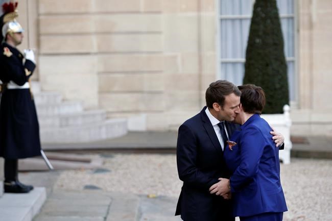 French, Polish leaders start to mend strained ties | iNFOnews.ca French, Polish leaders start to mend strained ties | iNFOnews.ca