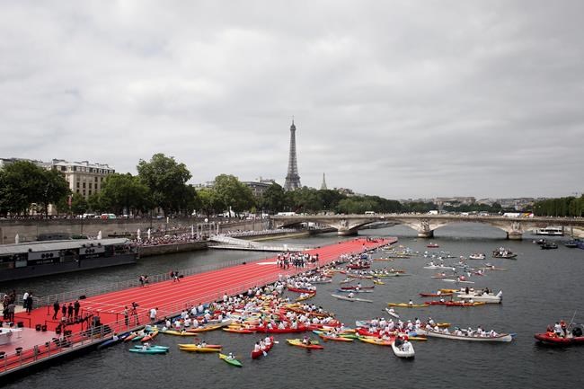 Paris shows off in race against Los Angeles for 2024 Games | iNFOnews.ca