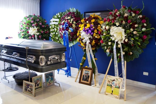 Family, fans mourn for Dominican pitcher Yordano Ventura | iNFOnews.ca