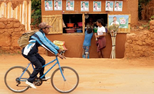 Madagascar's presidential runoff pits 2 ex-heads of state | iNFOnews.ca Madagascar's presidential runoff pits 2 ex-heads of state | iNFOnews.ca