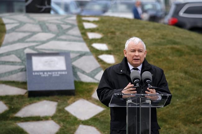Polish leader easing up on plane crash focus, 8 years on | iNFOnews.ca
